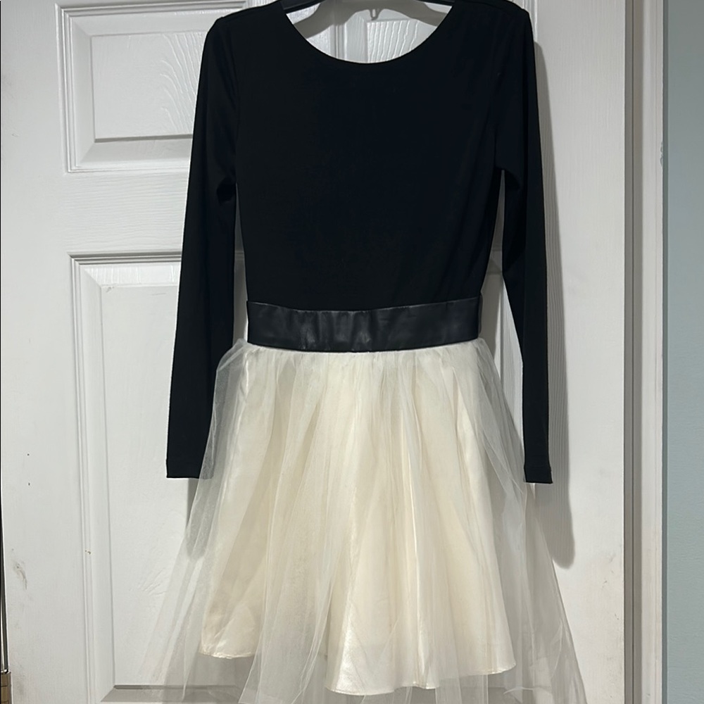 Free People-Elegant Black and Cream Tulle Dress